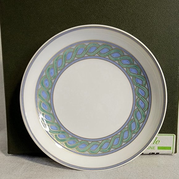 NWT CHRISTOFLE Paris Pair of "Torsada" Pattern Porcelain Small Bowls NIB - Picture 3 of 9